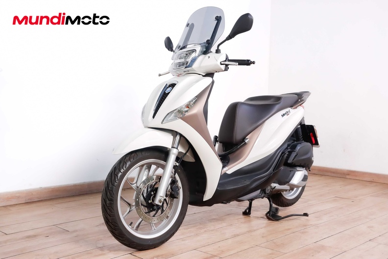Motorbike image 7