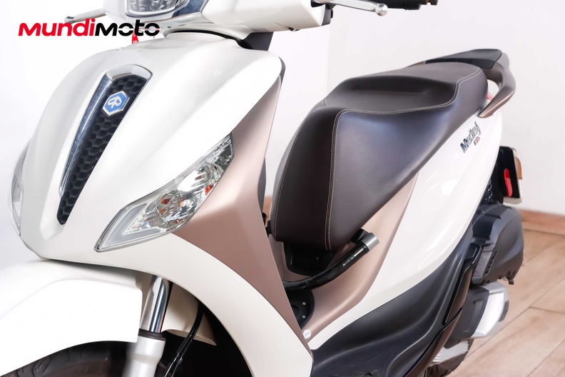 Motorbike image 8