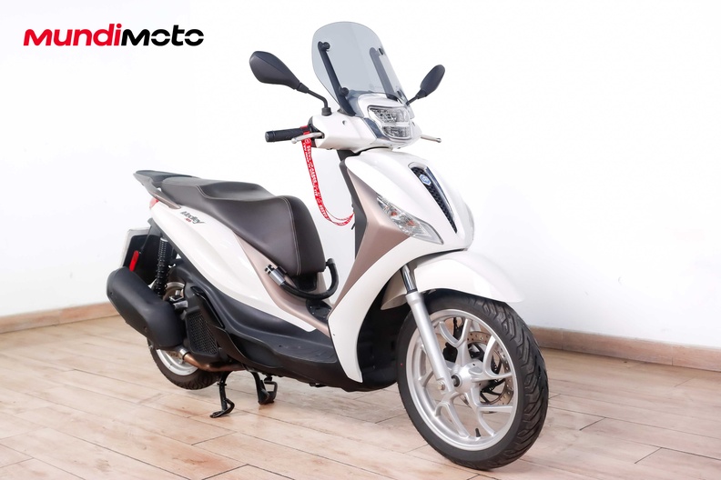 Motorbike image 1