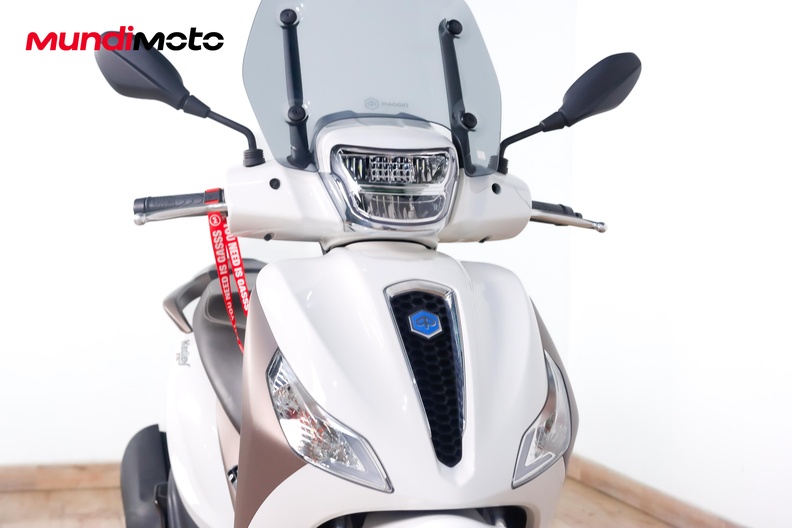 Motorbike image 4