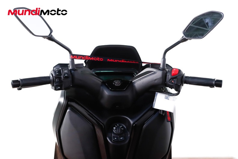 Motorbike image 10