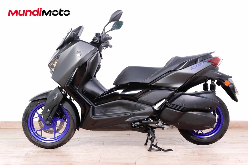 Motorbike image 5