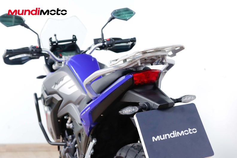 Motorbike image 9