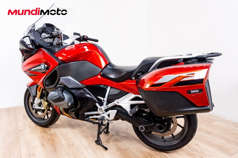 Motorbike image 7