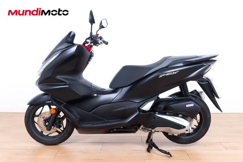 Motorbike image 5