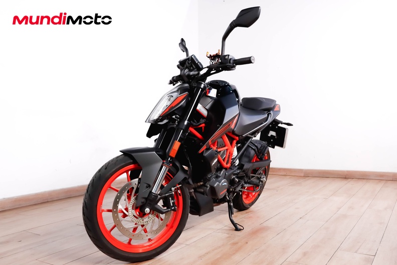 Motorbike image 7