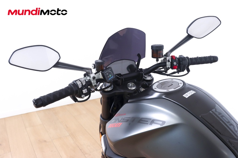 Motorbike image 10