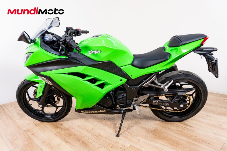 Motorbike image 5