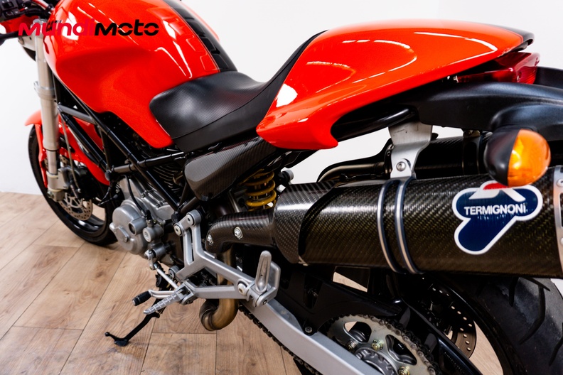 Motorbike image 8