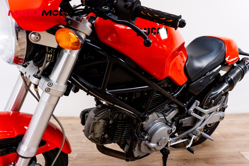 Motorbike image 9