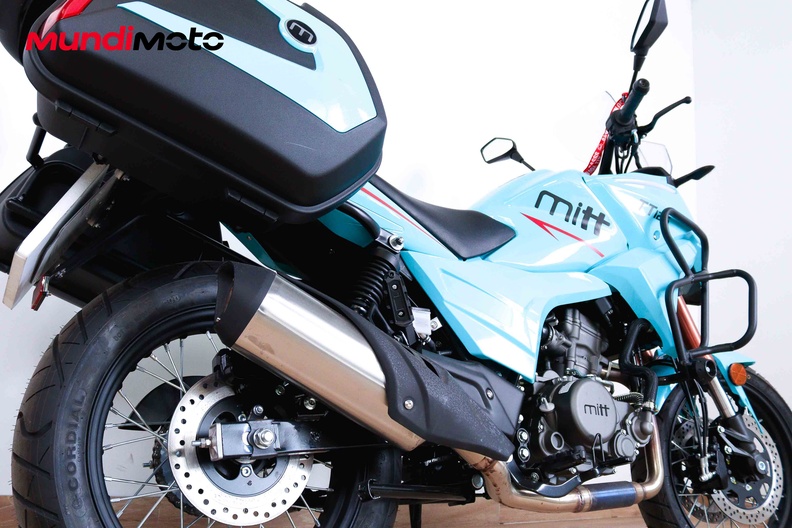 Motorbike image 3