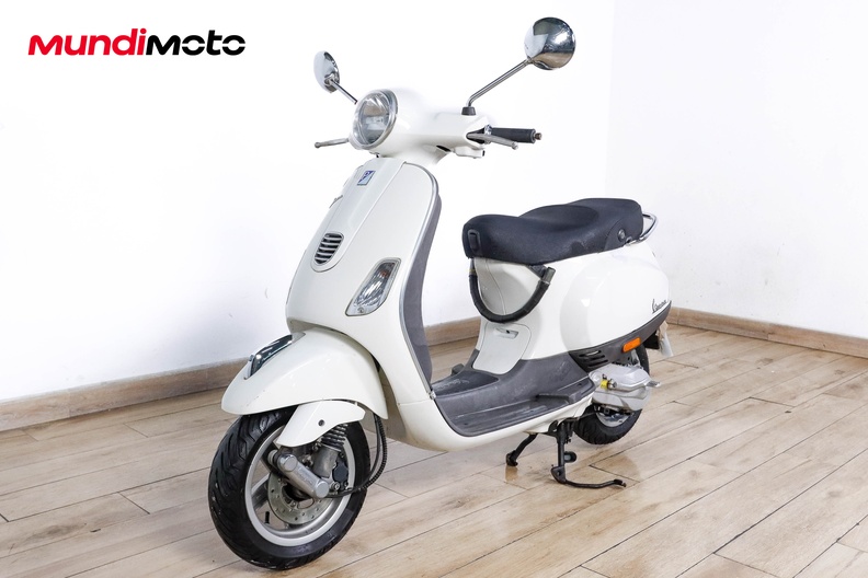 Motorbike image 7