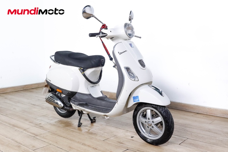Motorbike image 1