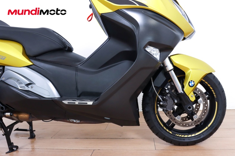Motorbike image 12