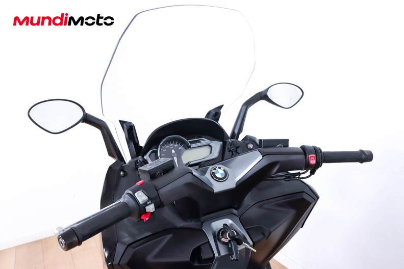 Motorbike image 10