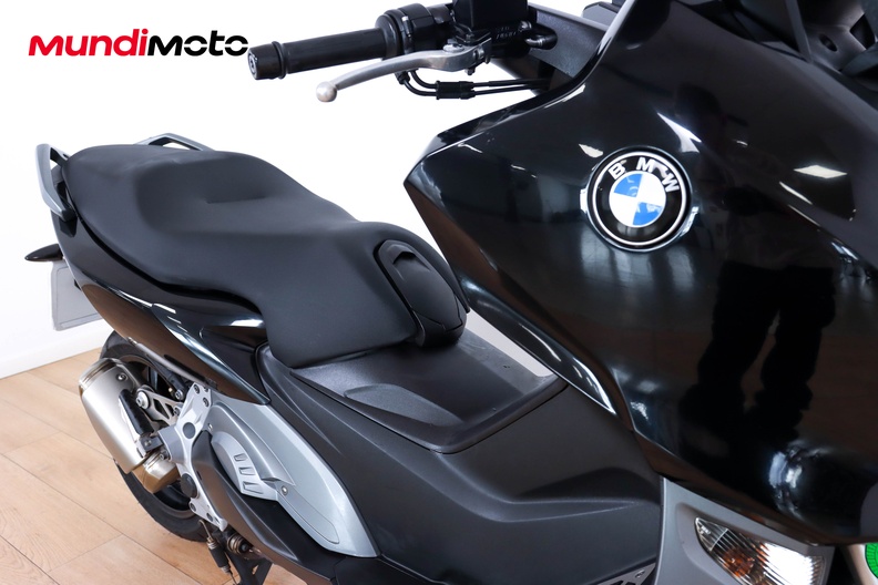 Motorbike image 12