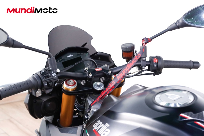 Motorbike image 10