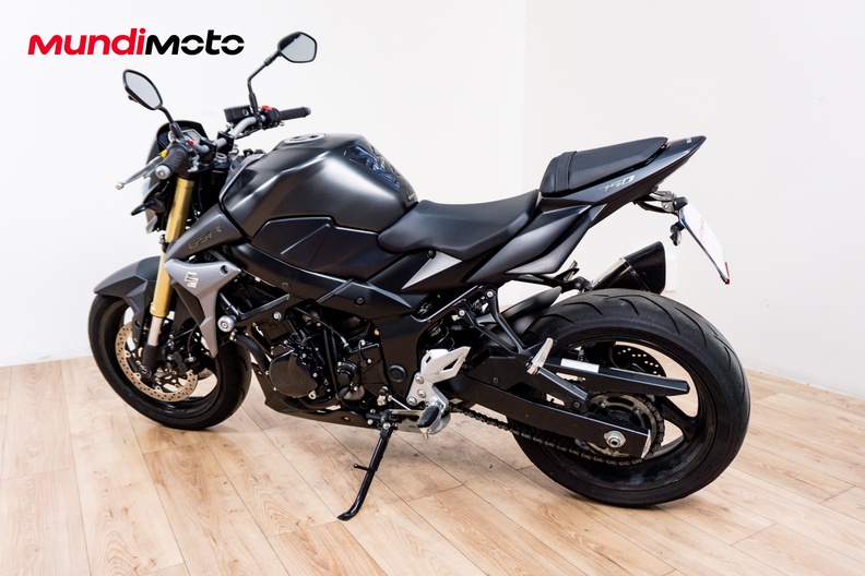 Motorbike image 7