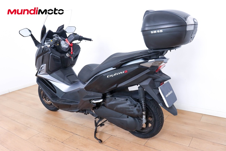 Motorbike image 6