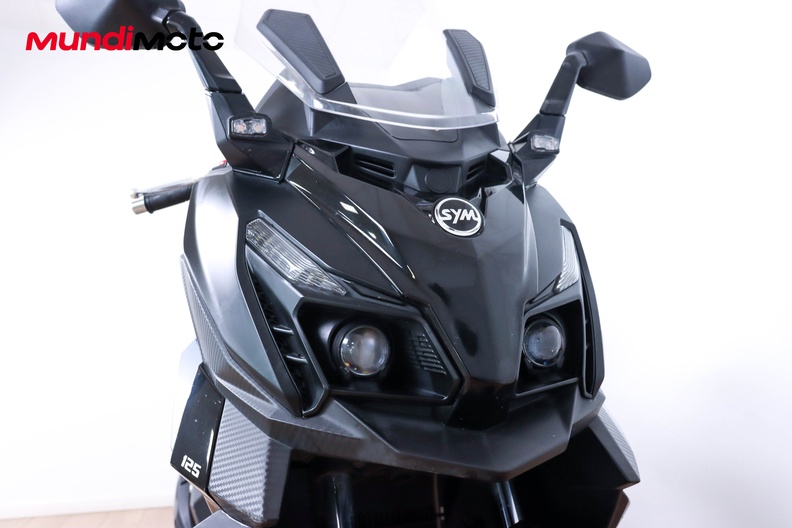 Motorbike image 4