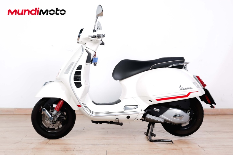 Motorbike image 5