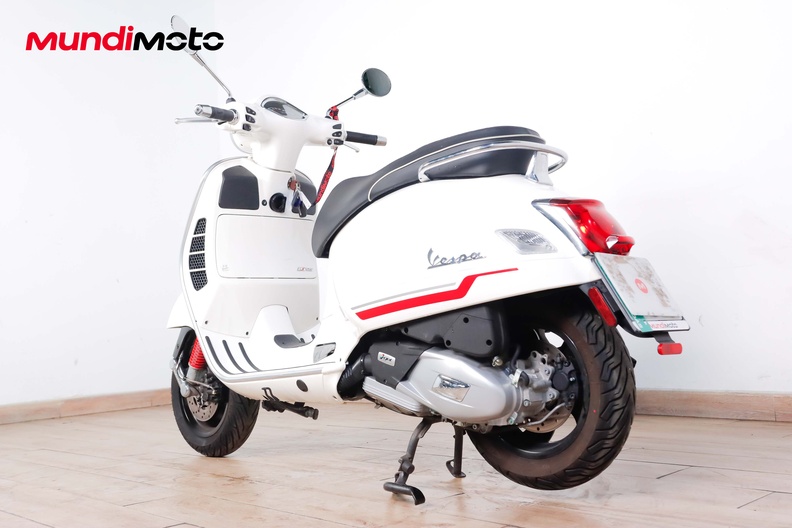 Motorbike image 7