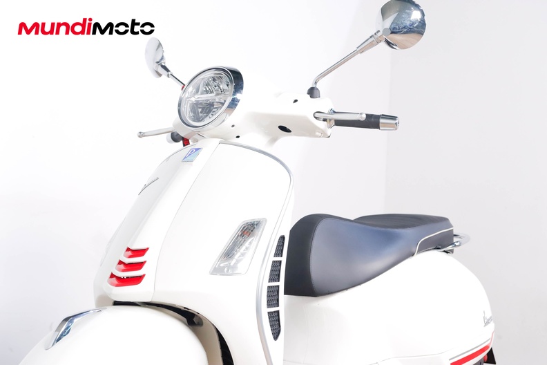 Motorbike image 8