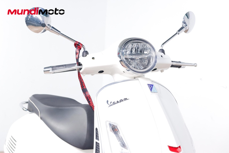 Motorbike image 4