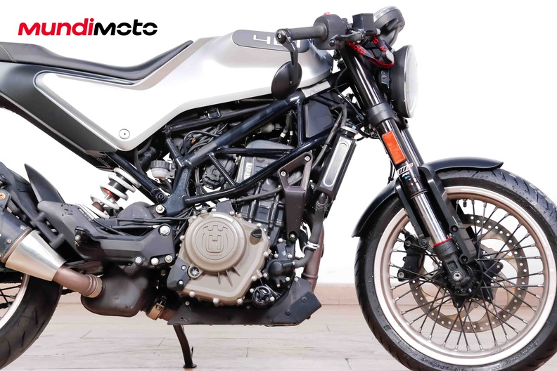 Motorbike image 12