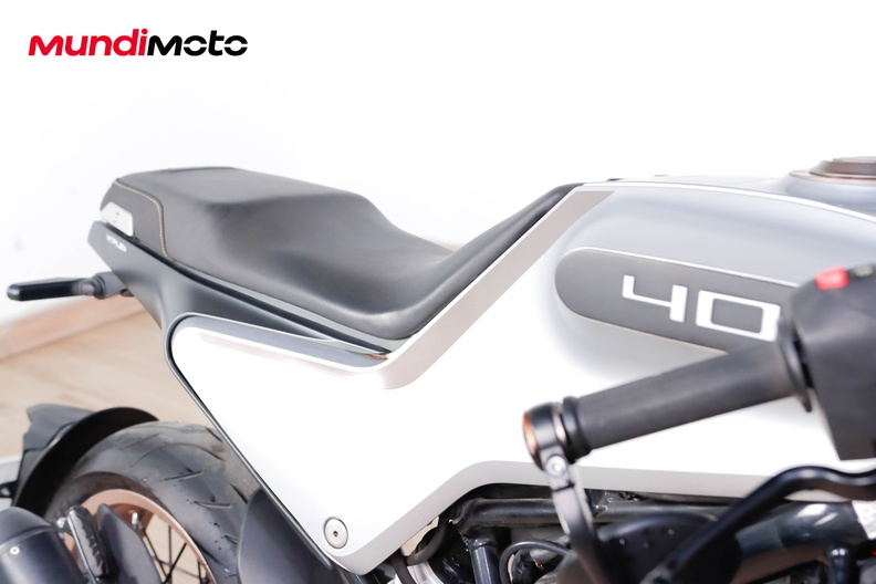 Motorbike image 13