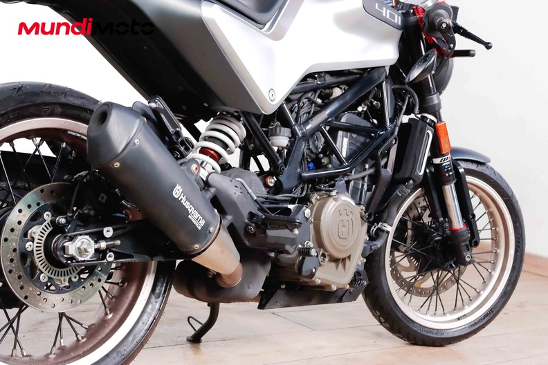 Motorbike image 3