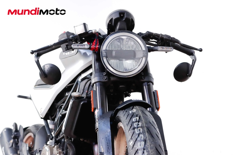 Motorbike image 4
