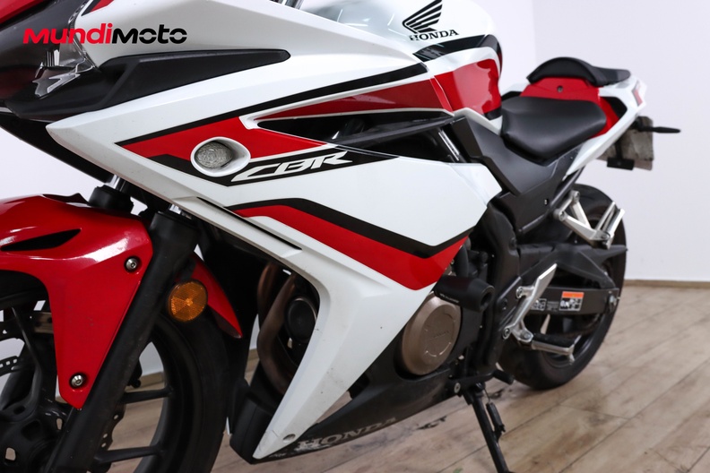 Motorbike image 9