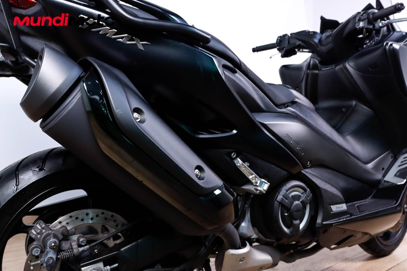 Motorbike image 3