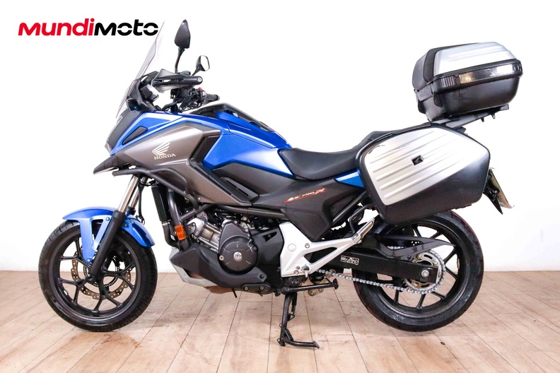 Motorbike image 5