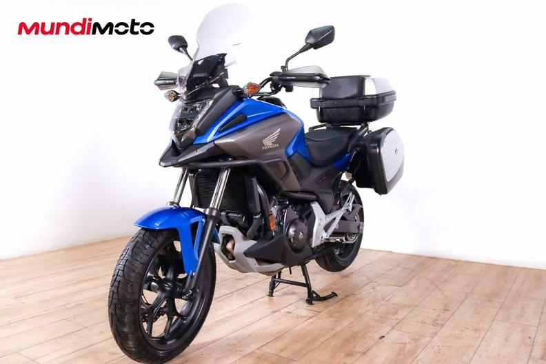 Motorbike image 7