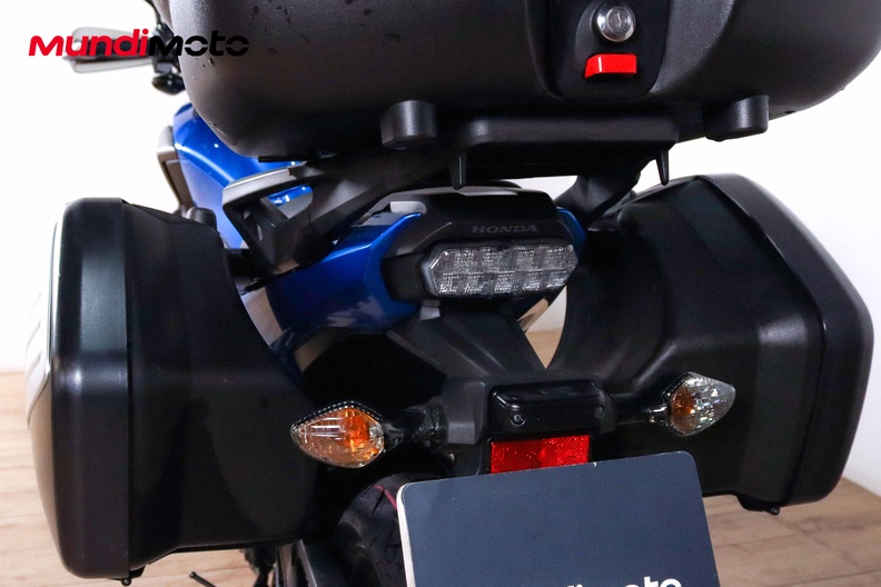 Motorbike image 9