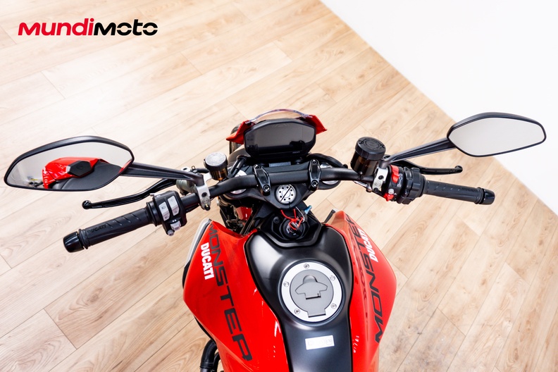 Motorbike image 10