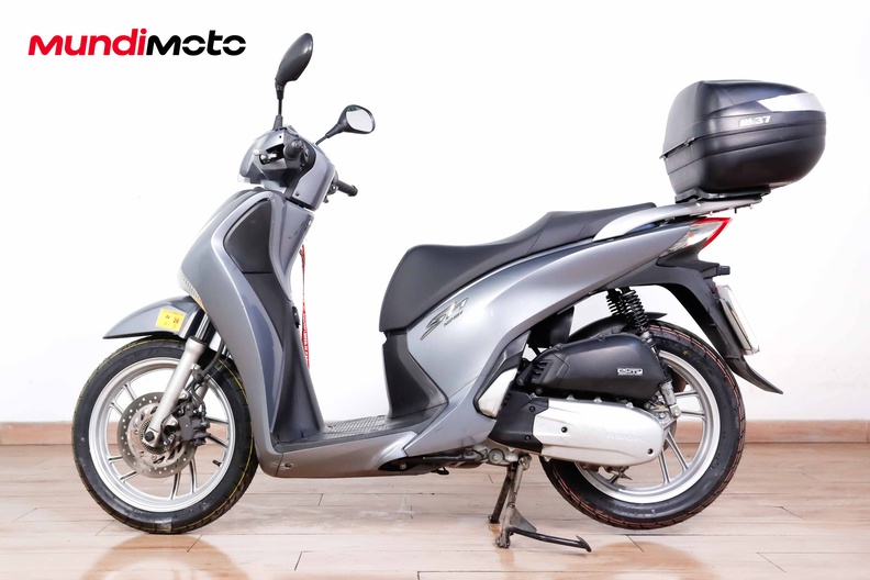 Motorbike image 5