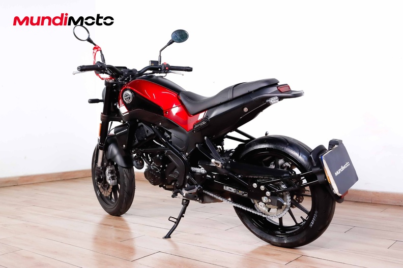 Motorbike image 6
