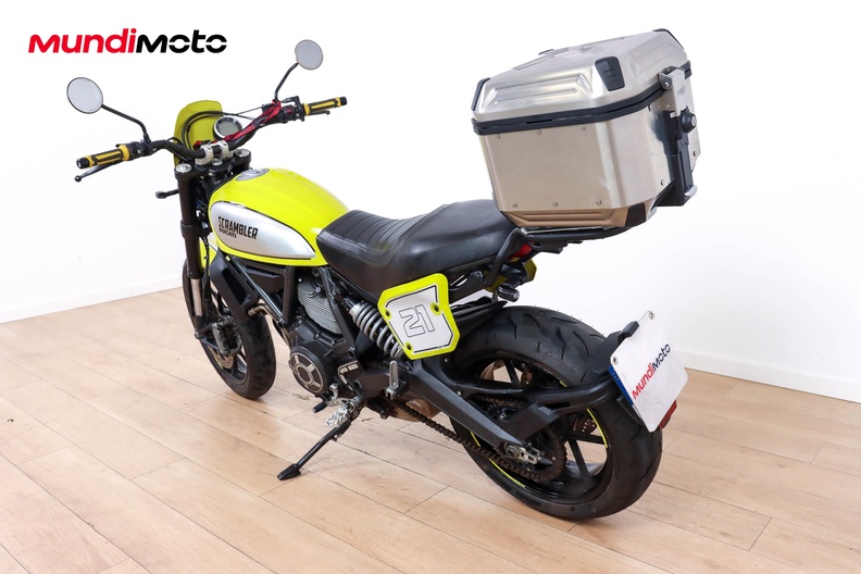 Motorbike image 7