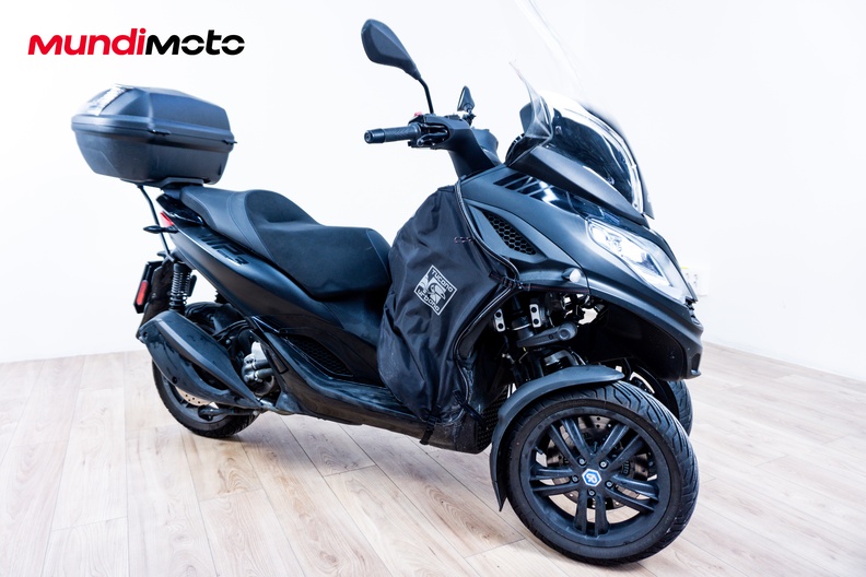Motorbike image 1
