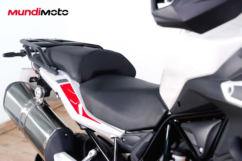 Motorbike image 13
