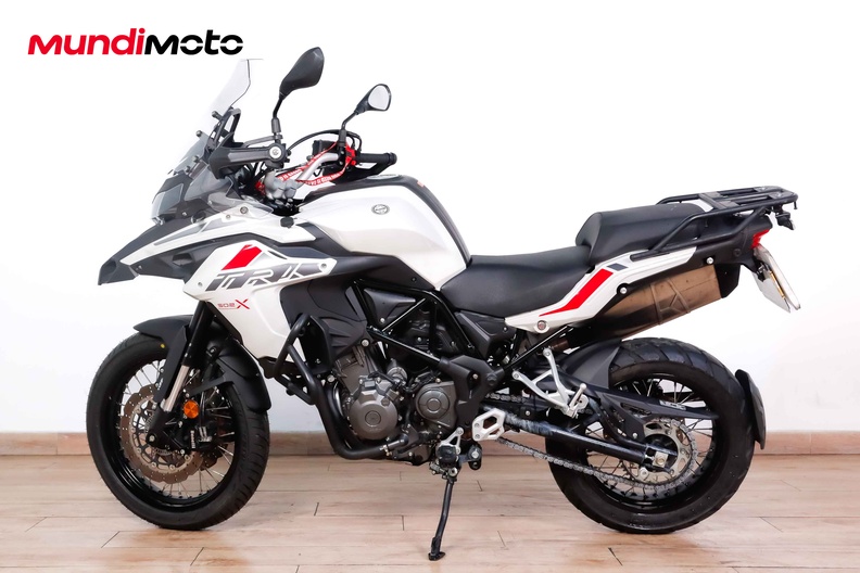 Motorbike image 5