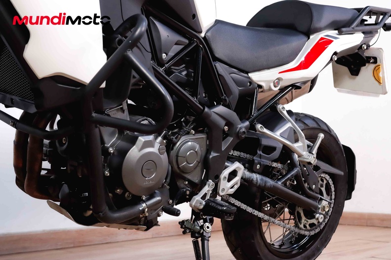 Motorbike image 8