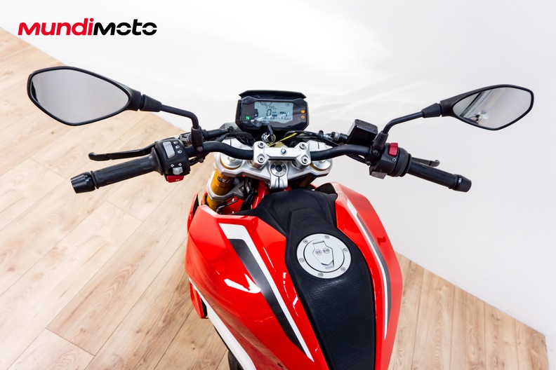 Motorbike image 10
