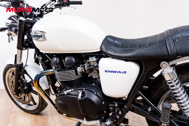 Motorbike image 8