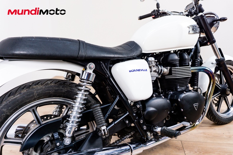 Motorbike image 3