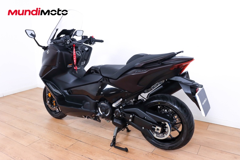 Motorbike image 6