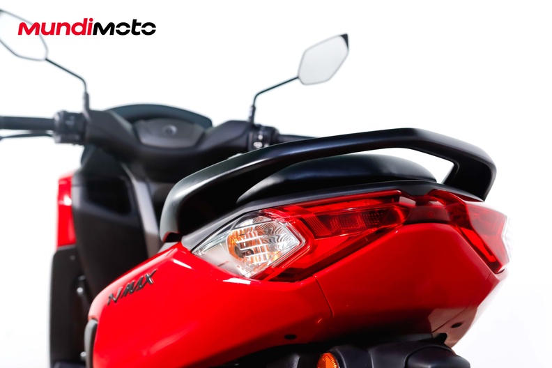 Motorbike image 9